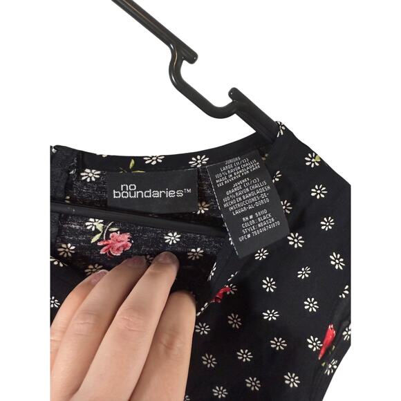 Vintage Y2K Early 2000s No Boundaries Floral Mini Dress - Picture 6 of 6